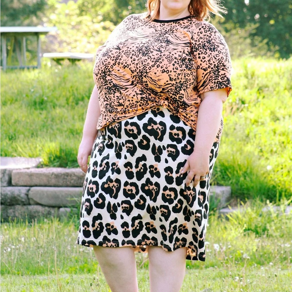 Leopard skirt